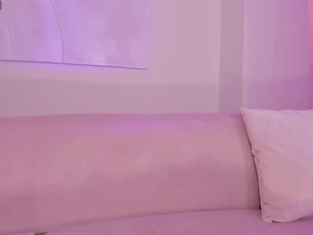 MilaLawrence's BongaCams show and profile