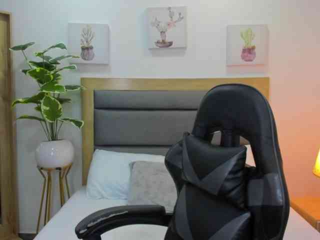 evelin-33 webcam