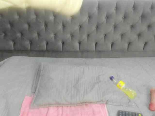 LolaVecassalt webcam