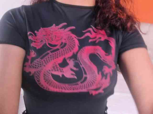 LolaVecassalt webcam