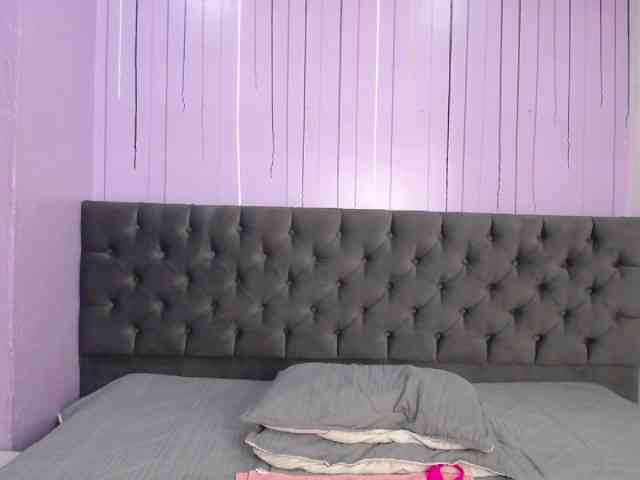 LolaVecassalt webcam