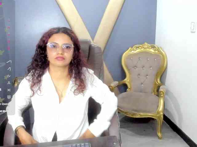 LolaVecassalt webcam