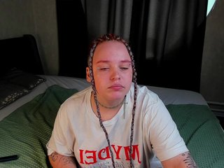 Looly-Rise Porn Show