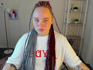 Looly-Rise Porn Show