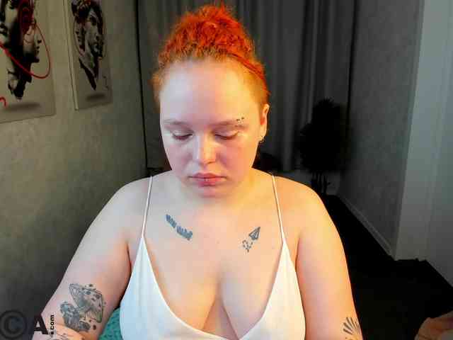 Looly-Rise webcam