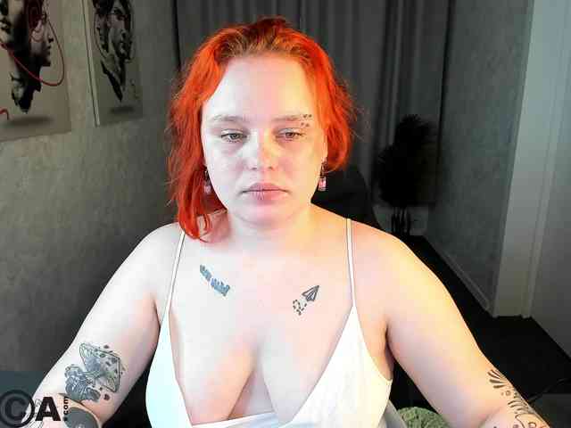 Looly-Rise webcam