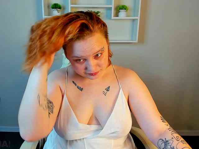 Looly-Rise webcam