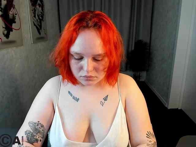 webcamsex Looly-Rise