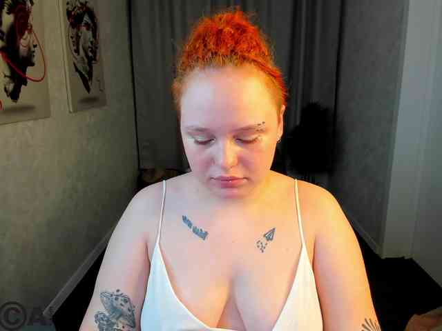 Looly-Rise webcam