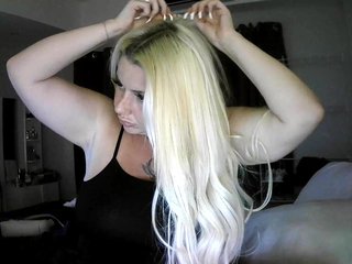 TiaDollDotCom Porn Show