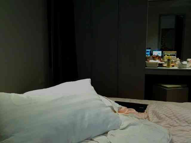 BlondeDollTia BlondeDollTia