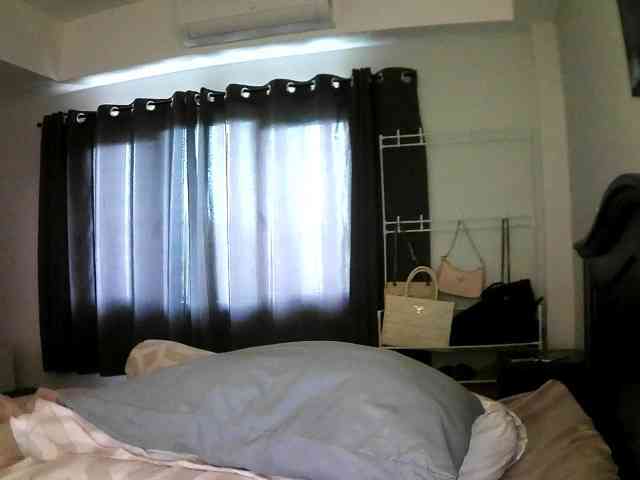 TiaDollDotCom webcam