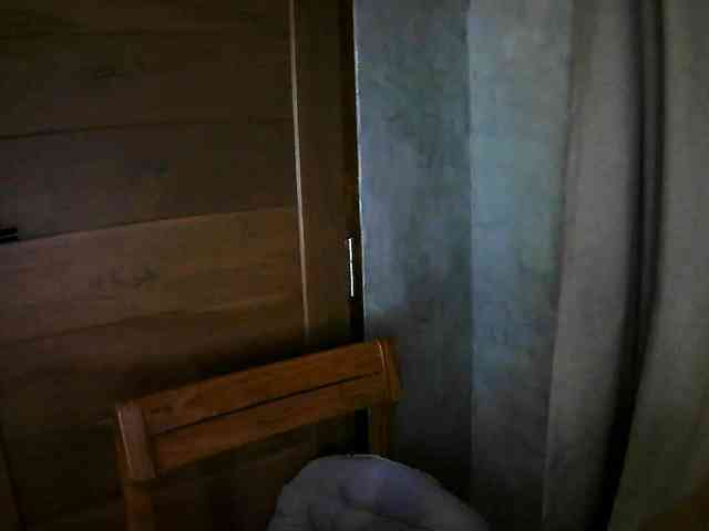 TiaDollDotCom webcam