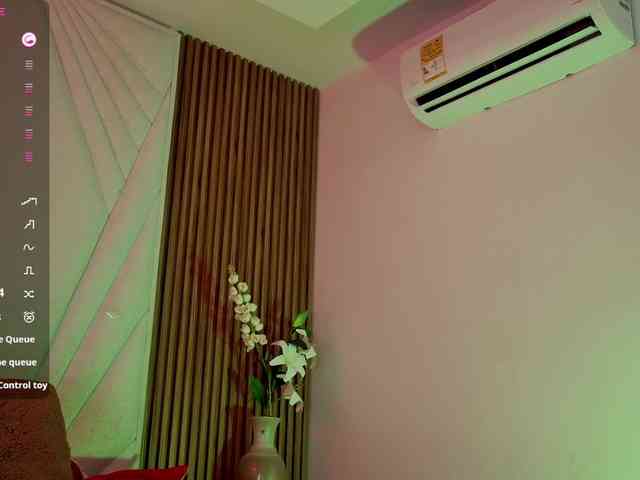 Lilithmorningstar webcam