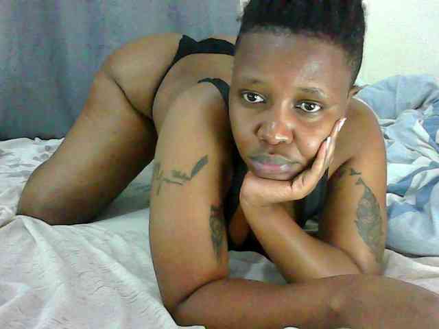 Sweetass24 webcam