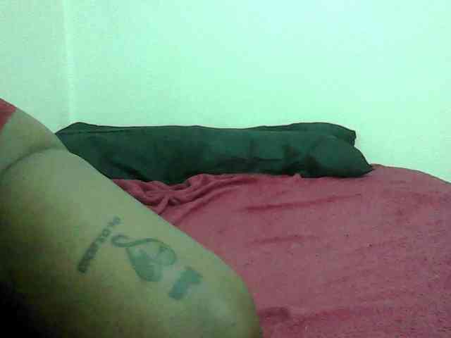 Sweetass24 webcam