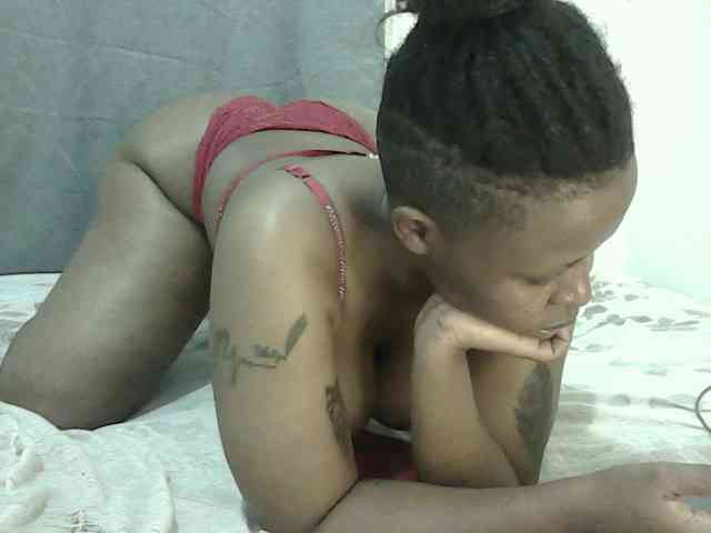 Sweetass24 webcam