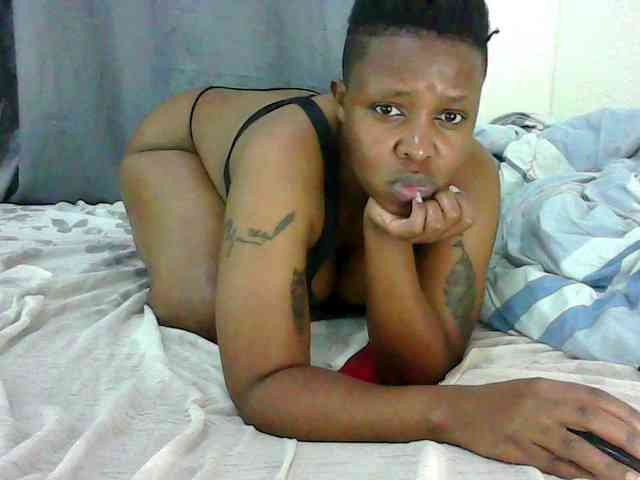 Sweetass24 webcam