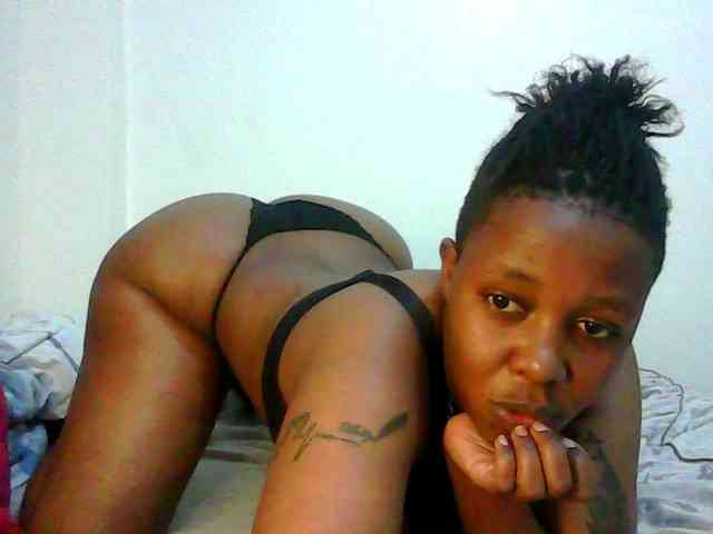 Sweetass24 webcam