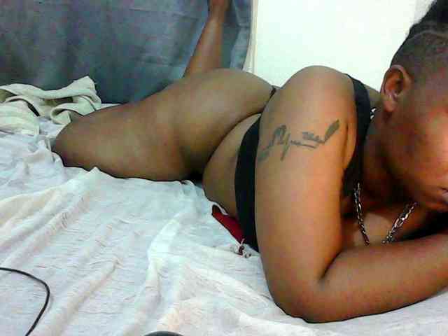 Sweetass24 Live Webcam on BongaCams
