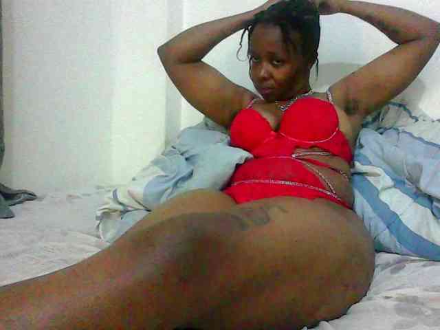 Sweetass24 webcam