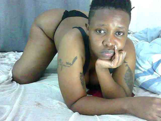 Sweetass24 webcam