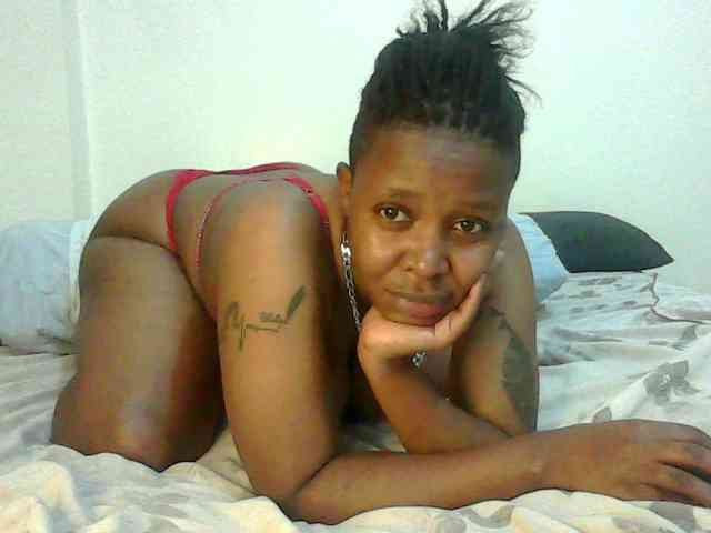 Sweetass24 webcam