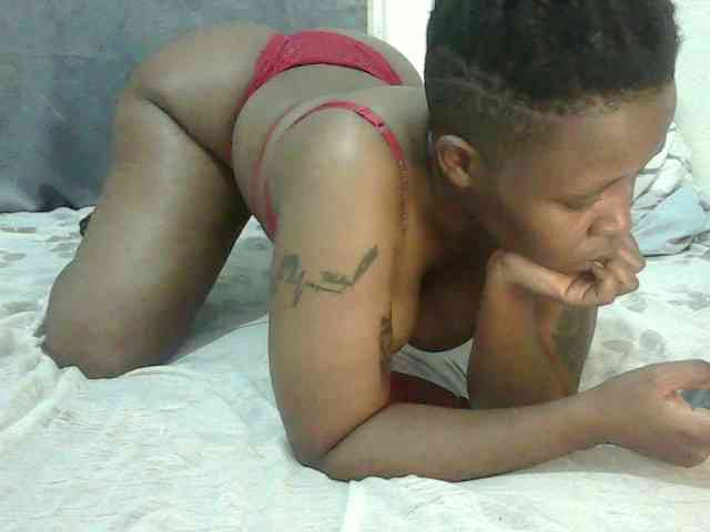 Sweetass24 webcam