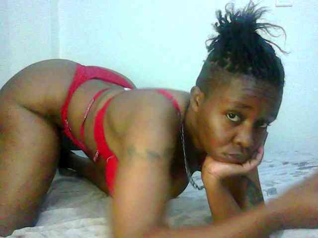 Sweetass24 webcam