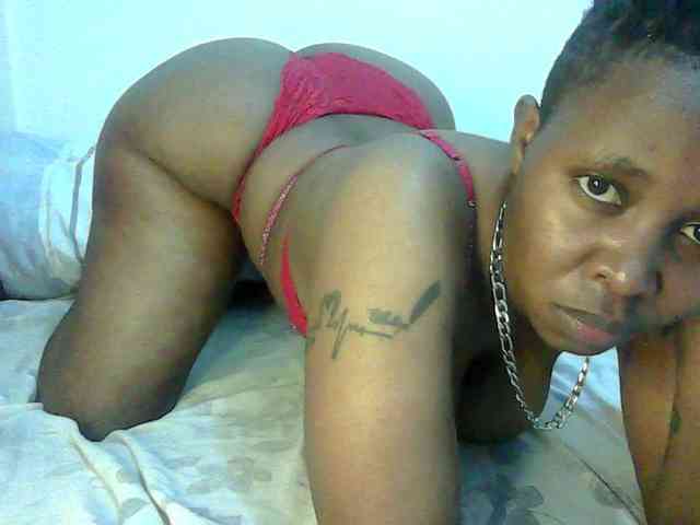 Sweetass24 webcam