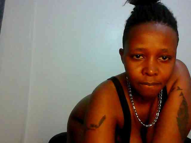 Sweetass24 webcam