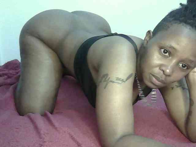 Sweetass24 webcam