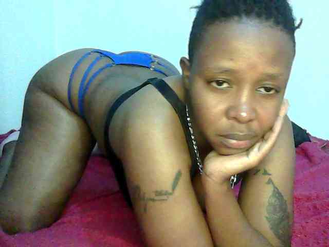 Sweetass24 webcam