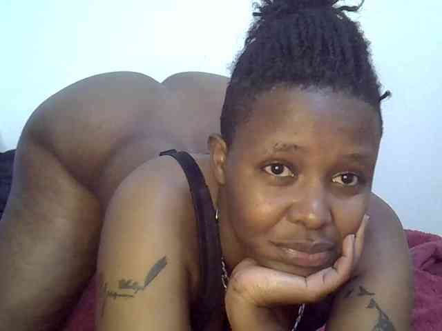 Sweetass24 webcam