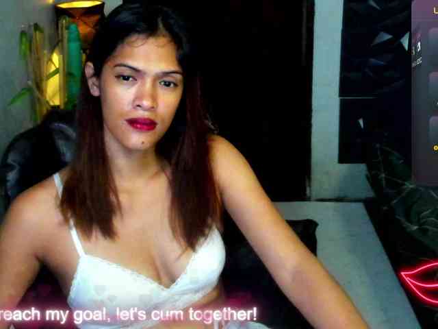Rochellebones webcam