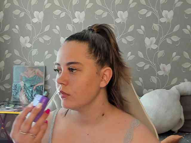MissAlina_ webcam