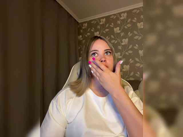 MissAlina_ webcam