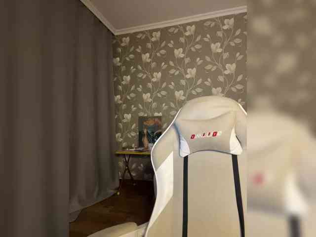MissAlina_ webcam