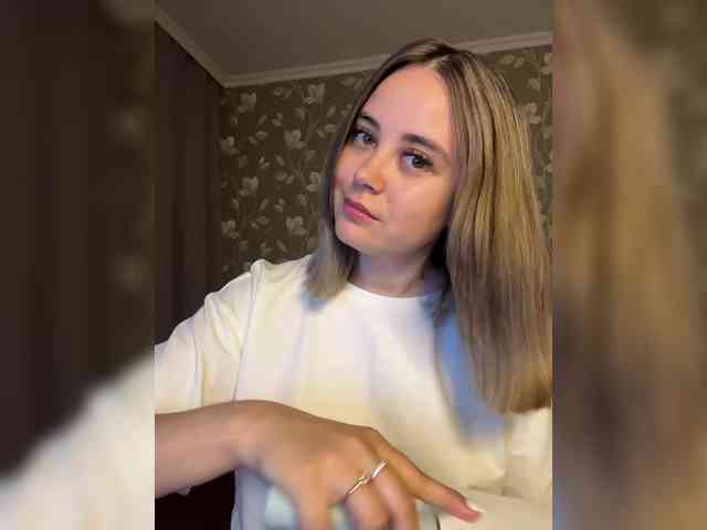 MissAlina_ webcam