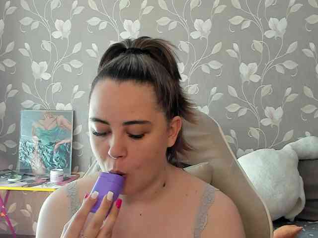 MissAlina_ webcam