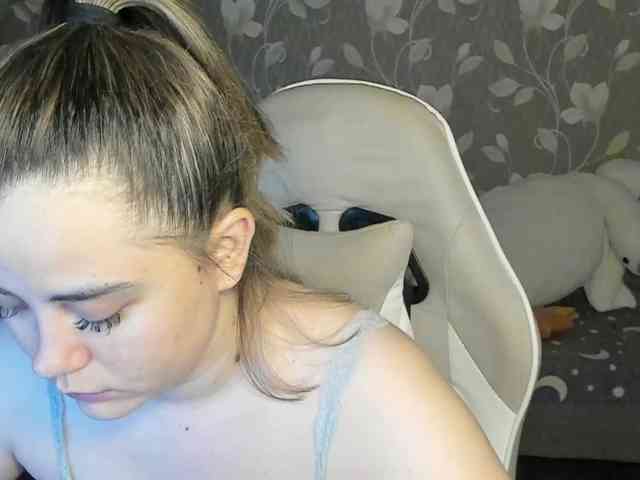 MissAlina_ webcam