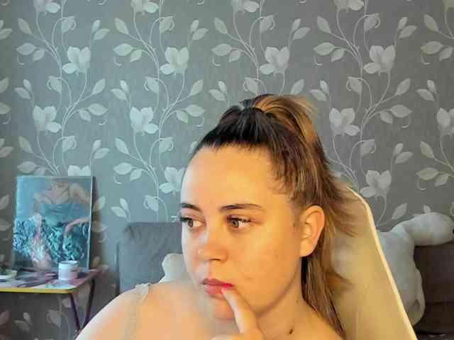 MissAlina_ webcam