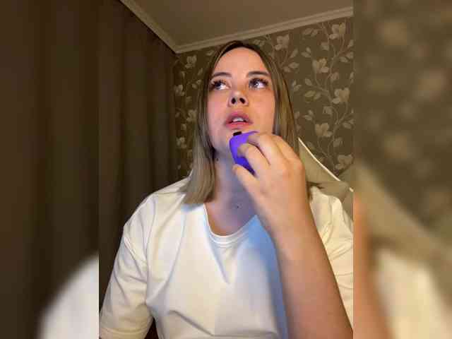 MissAlina_ webcam