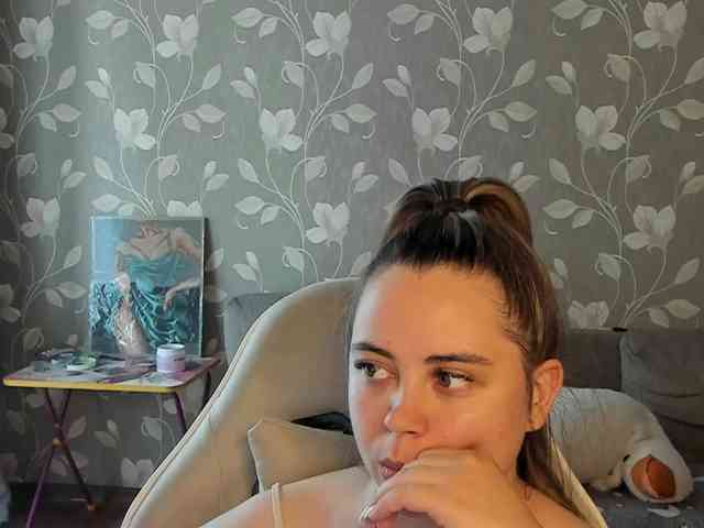 MissAlina_ webcam