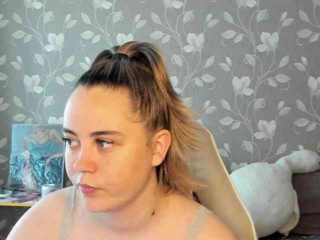 MissAlina_ webcam