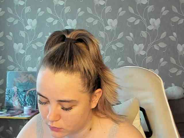 MissAlina_ webcam