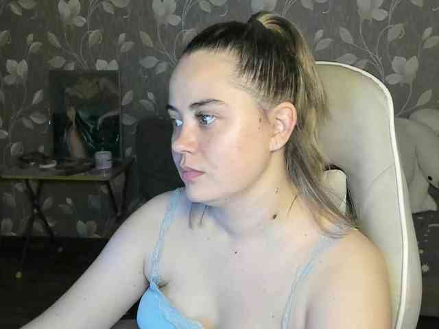MissAlina_ webcam