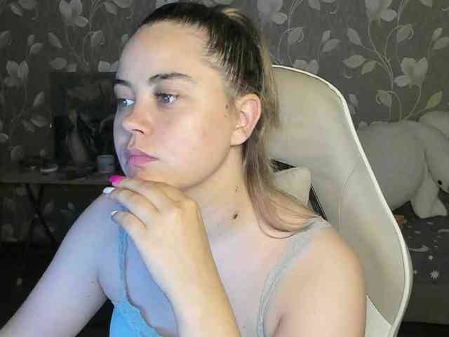 MissAlina_ webcam