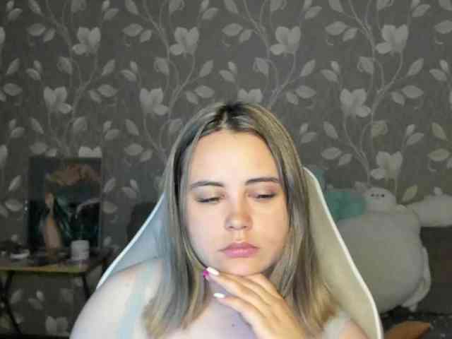 MissAlina_ webcam