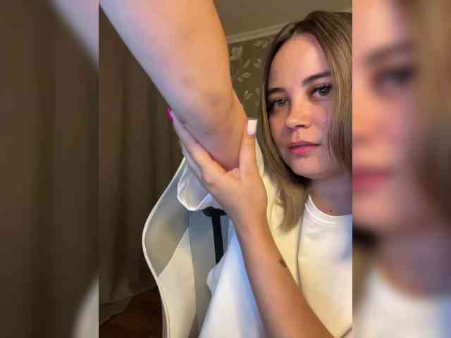 MissAlina_ webcam